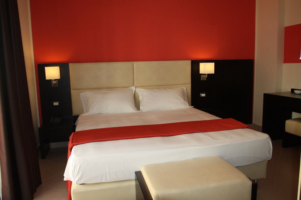 Rama Palace Hotel Casalnuovo Di Napoli Extérieur photo